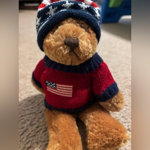 Plushland Brown Bear - Picture 2 of 8